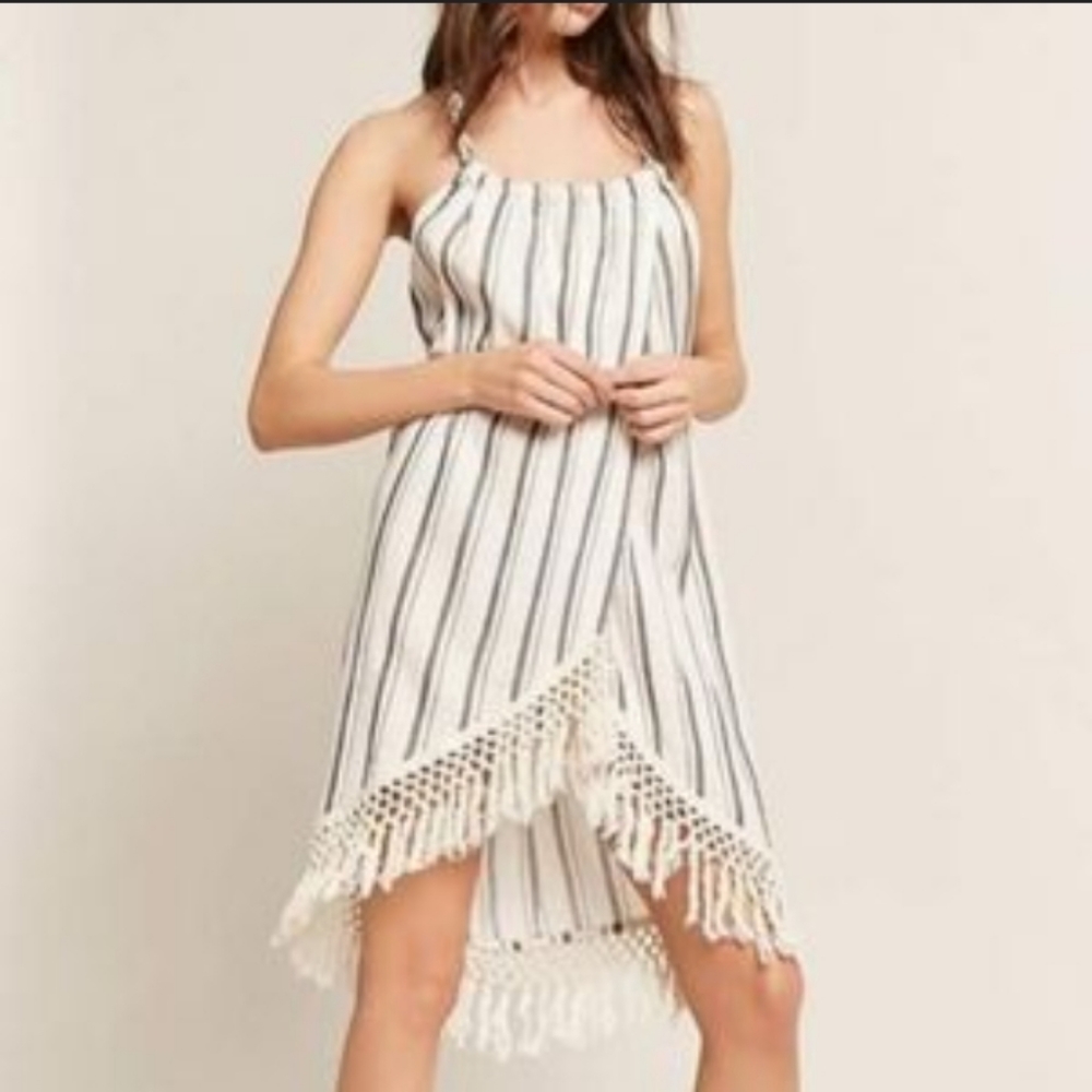Z&L Europe Medium 100% cotton wrap style fringe Halter dress